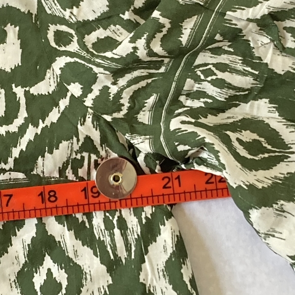 BNWT F&F Olive Green Aztec Pattern Lightweight Grandad Collared Blouse Size 14 - Picture 10 of 13